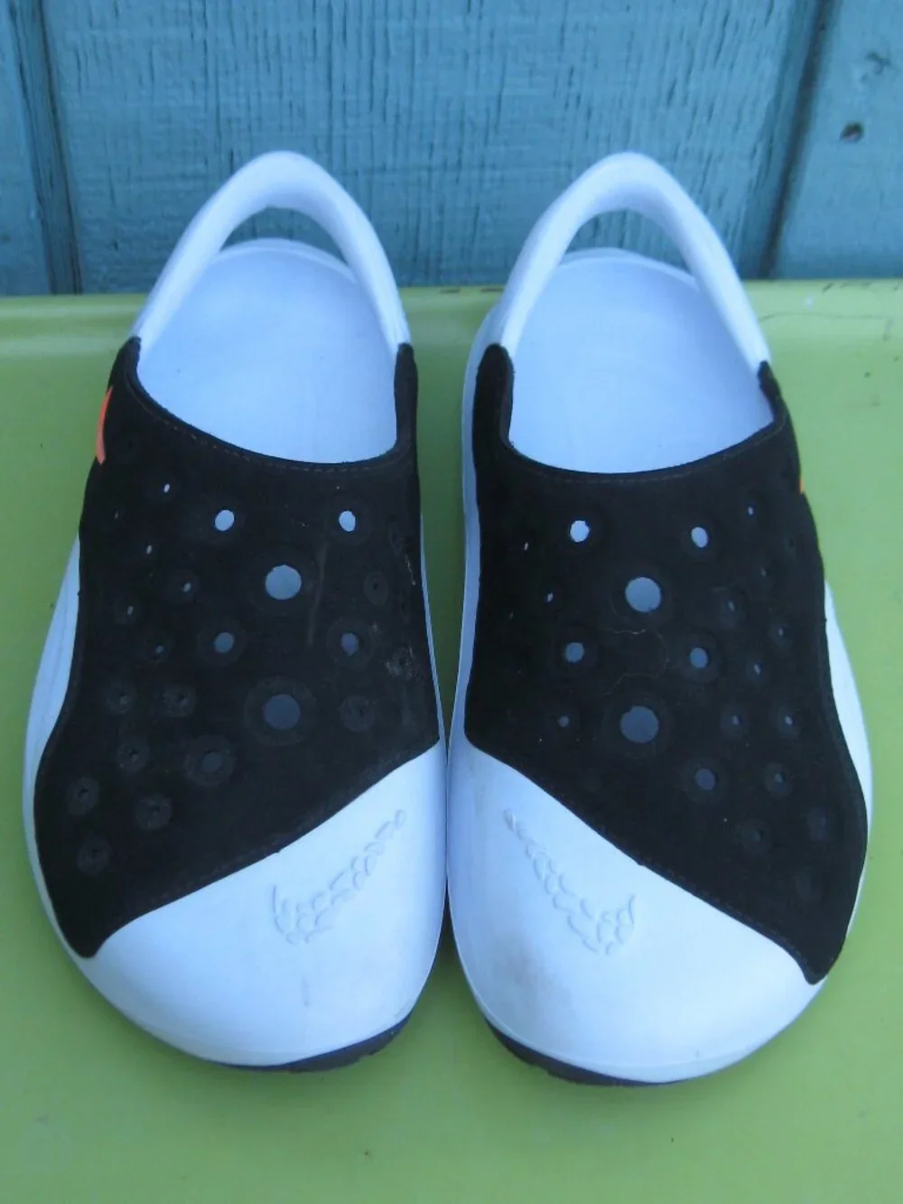 Nike sandals size